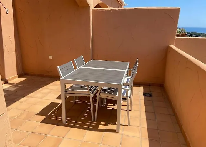 Casa Iberico An Idyllic Penthouse In شقة